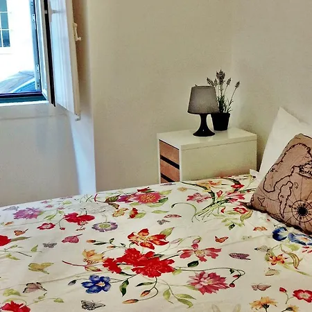Apartment Blue Budget Bairro Alto *